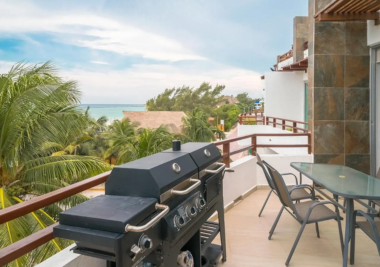 Holiday home Beachfront Penthouse With 3 Bedrooms & Ocean View - Las Nubes Playa del Carmen