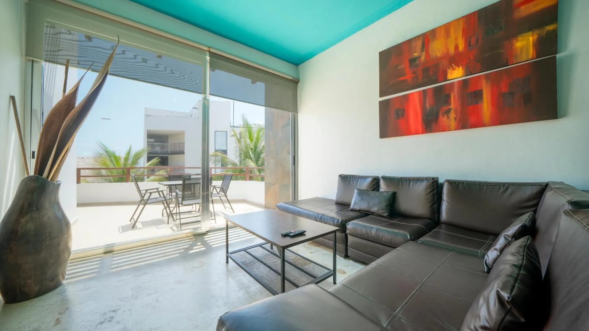 Beachfront Penthouse With 3 Bedrooms & Ocean View - Las Nubes Playa del Carmen Mexiko